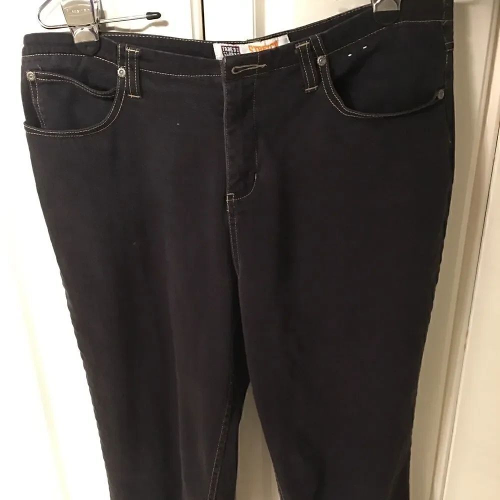 Black Charcoal Washed Capris, good worn condition.